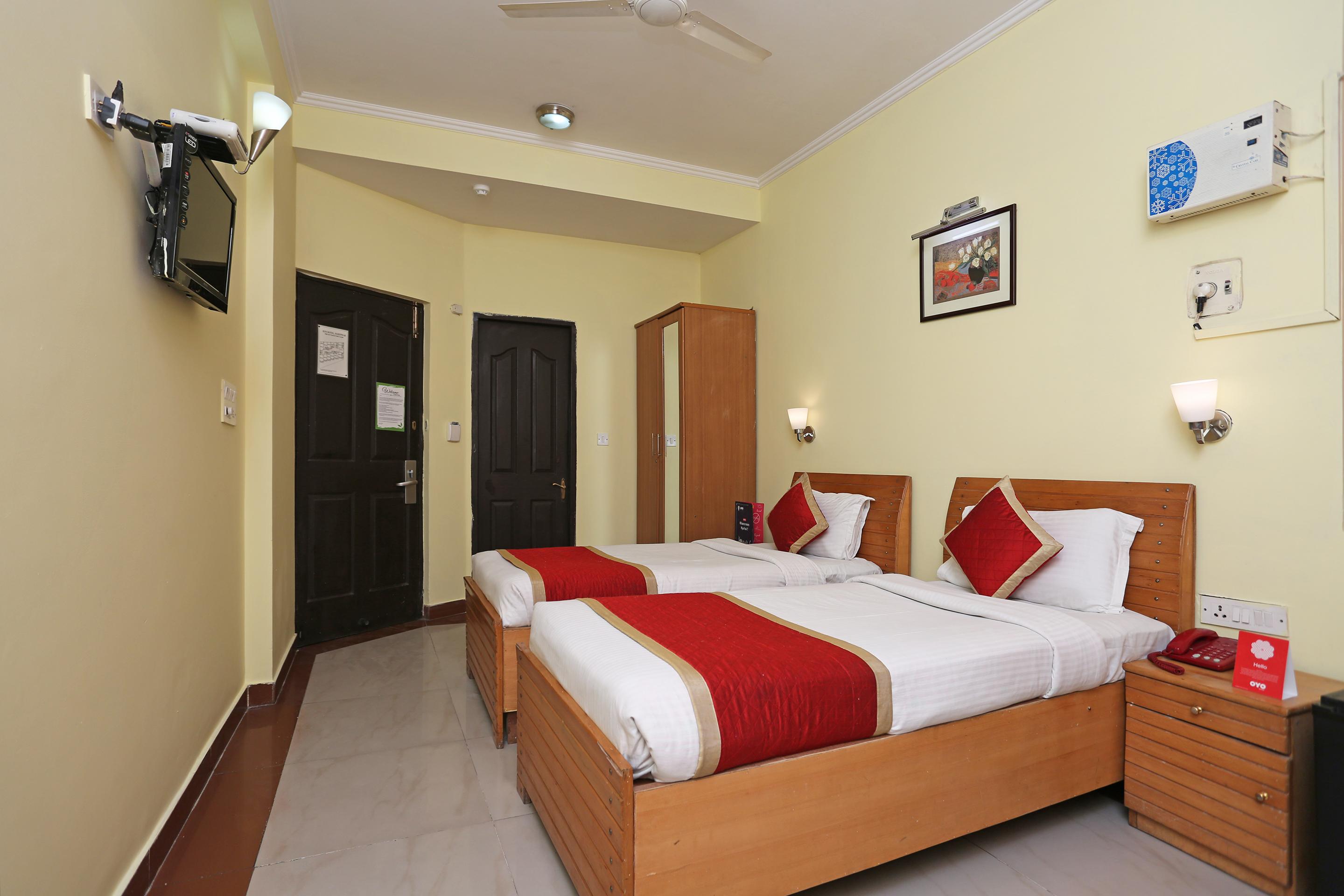 Sun Hotel Haridwār Buitenkant foto