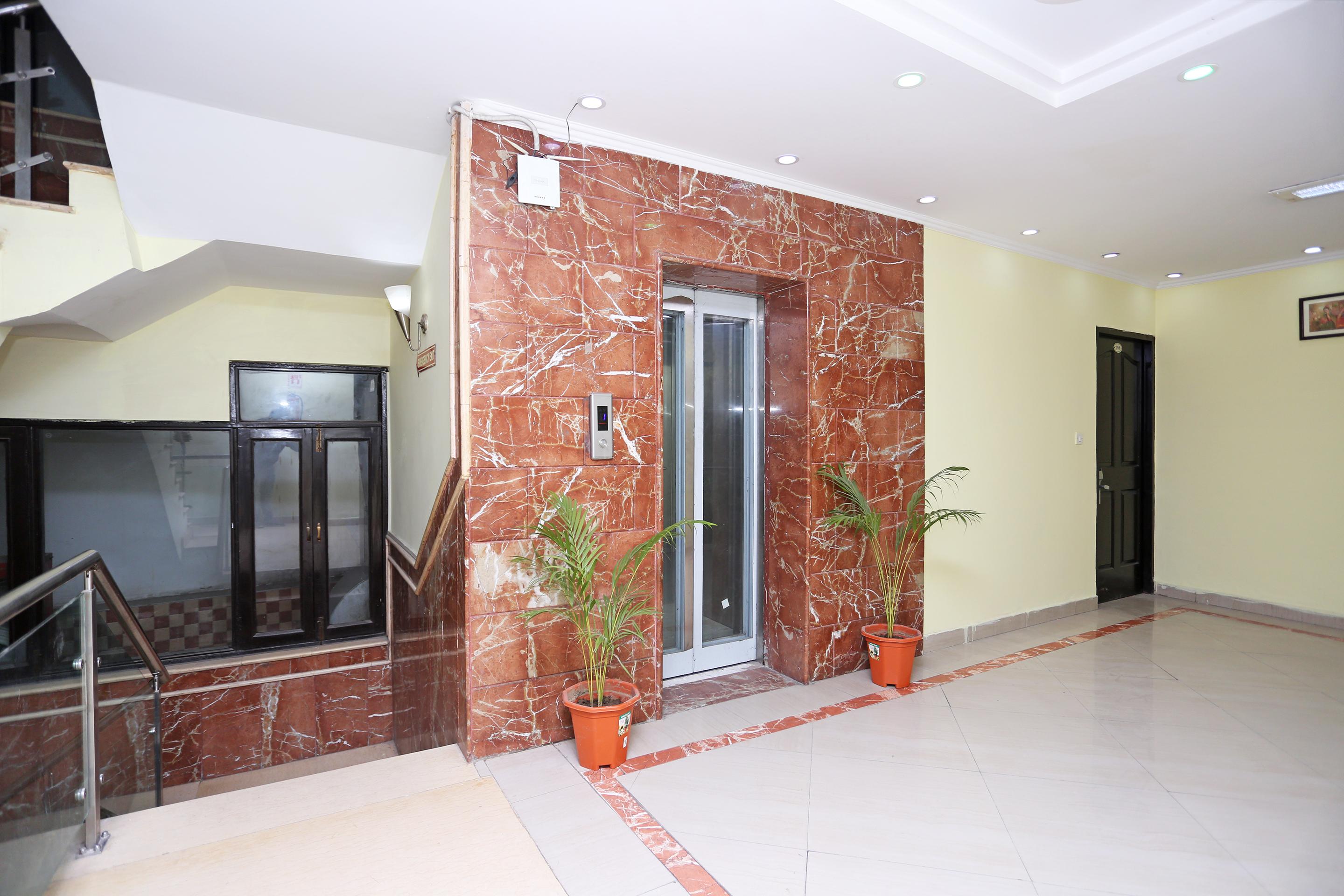 Sun Hotel Haridwār Buitenkant foto