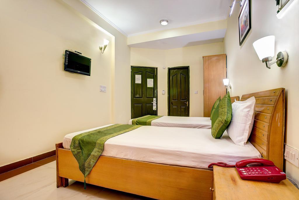 Sun Hotel Haridwār Buitenkant foto
