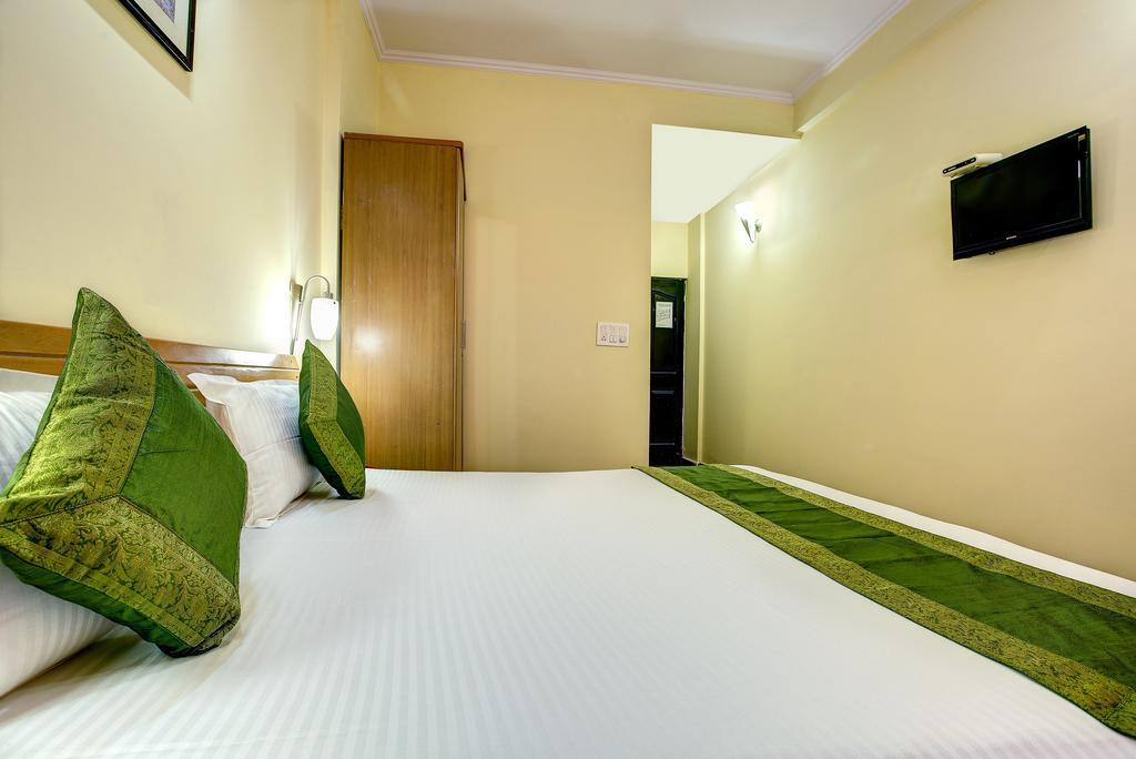 Sun Hotel Haridwār Buitenkant foto